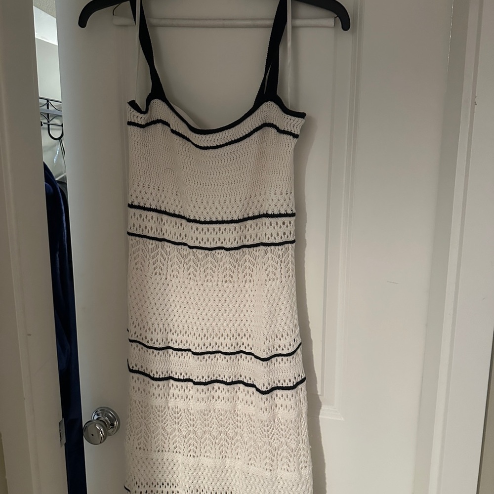 Abercrombie & Fitch Cream and Black Crochet Maxi Dress - Picture 6 of 7